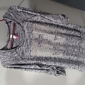 Gray and White Knit Top